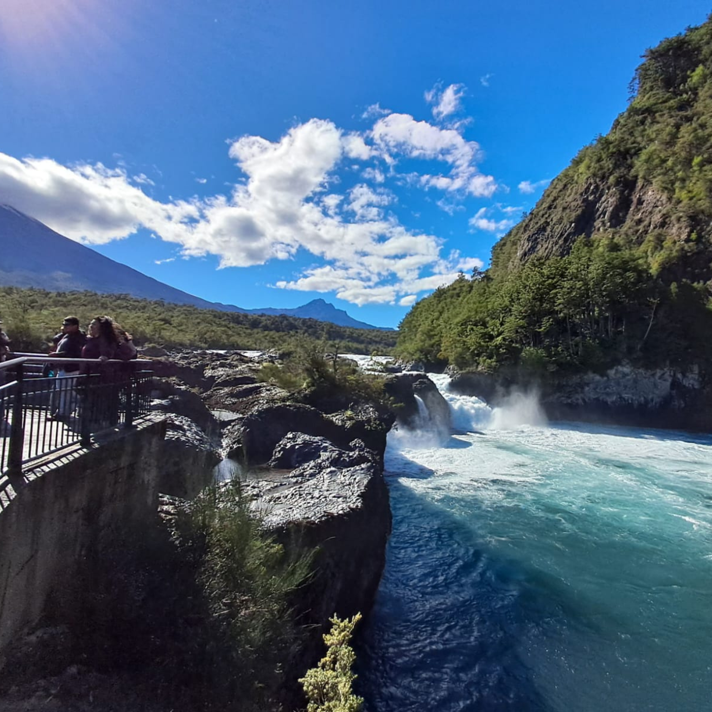 Tour Volcán Osorno - Saltos del Rio Petrohué